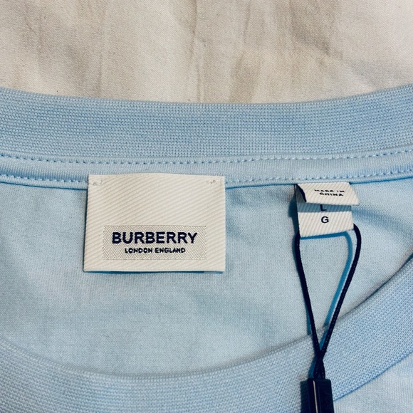Burberry Nylon Logo Strap Runway Tshirt, Brand New 🔥 - Picture 4 of 8